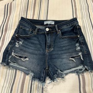 Risen mid rise Shorts